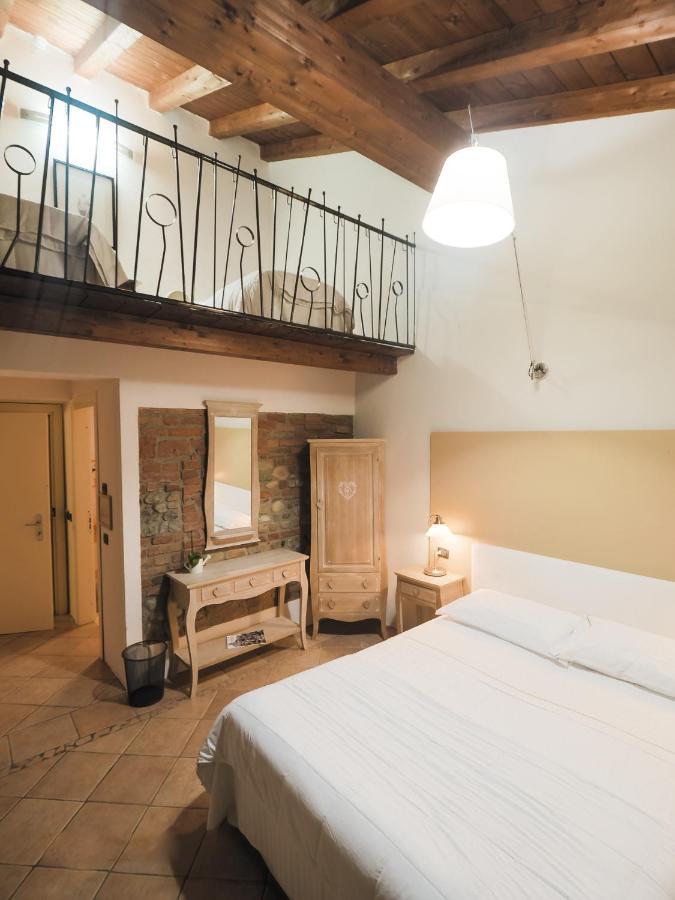 Hotel Villa Costanza Pontenure ภายนอก รูปภาพ
